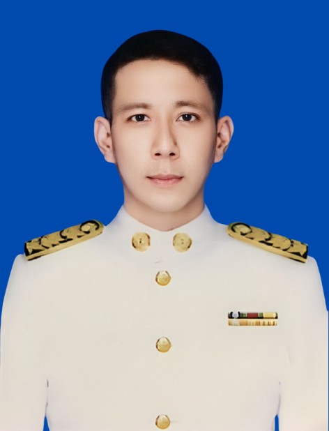 นายธีรวิทย์ ขาวบุบผา