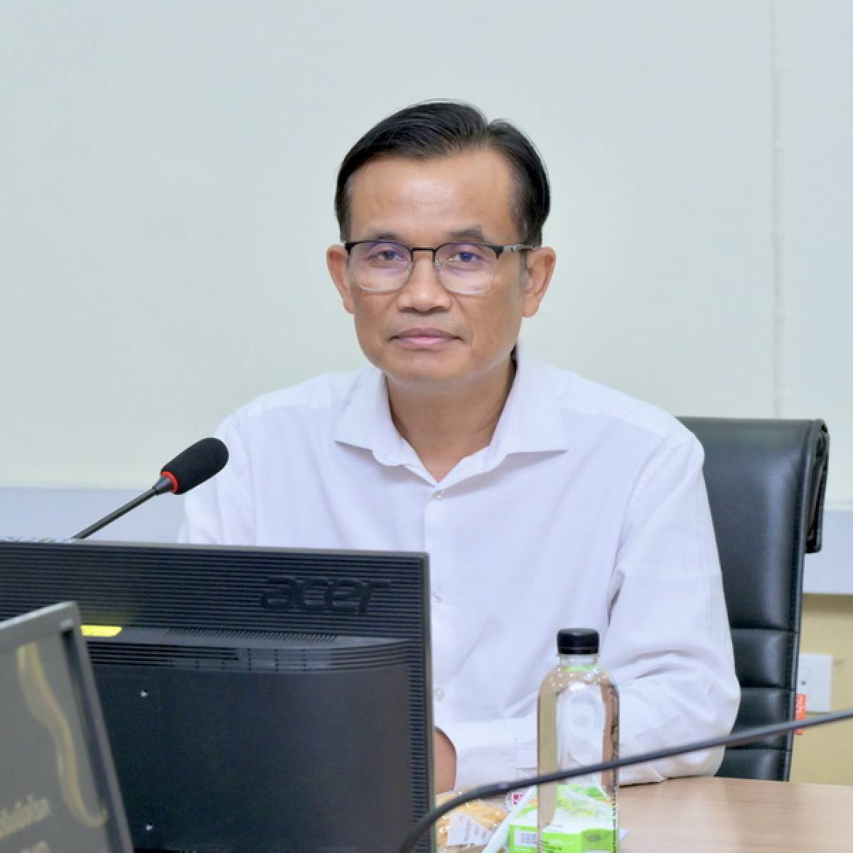 รอธ.อุดมฯ เป็นประธานการประชุมเตรียมความพร้อมการป้องกันโรคระบาดในสัตว์ 