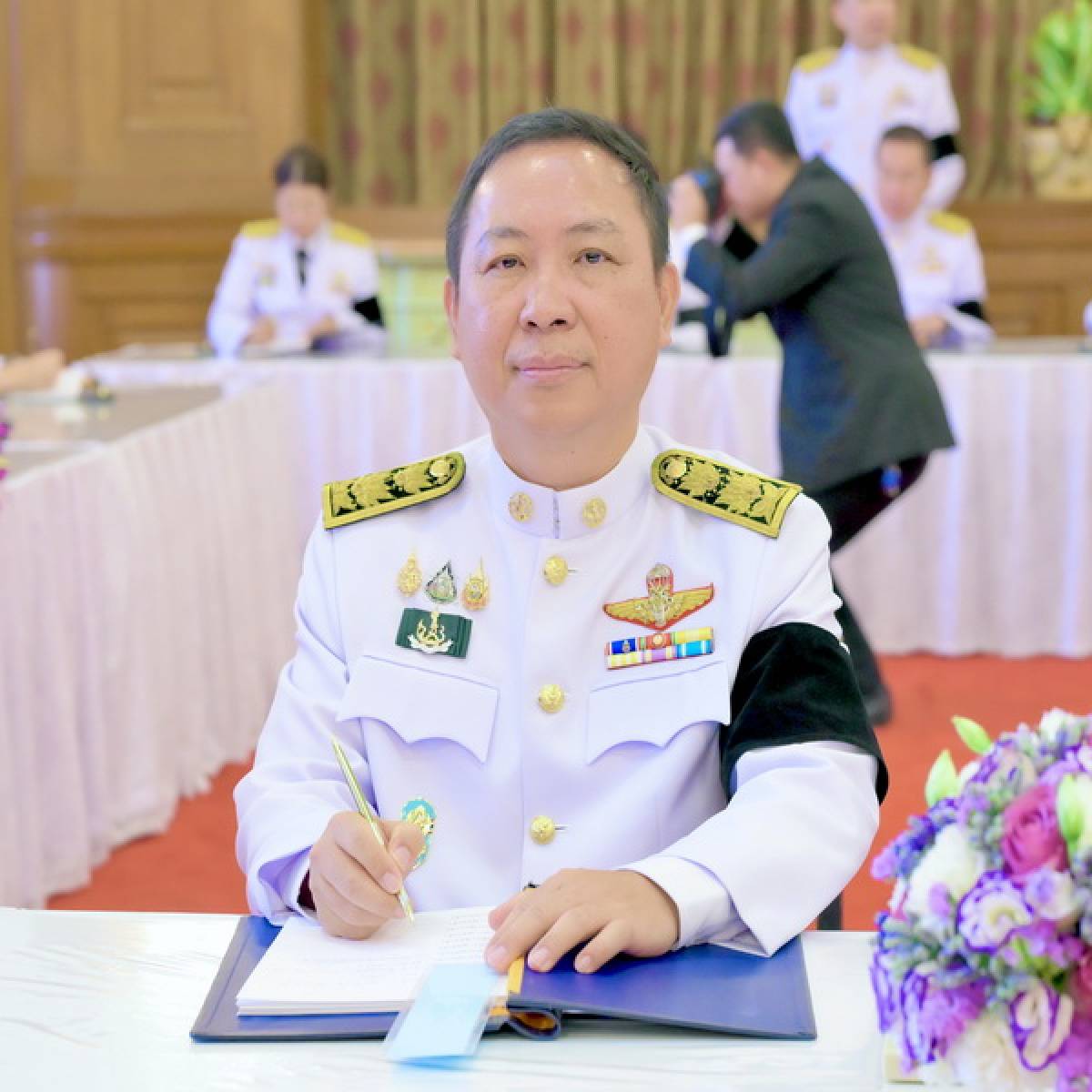 กรมปศุสัตว์ ร่วมลงนามถวายพระพรชัยมงคล สมเด็จพระนางเจ้า ฯ พระบรมราชินี เนื่องในโอกาสวันเฉลิมพระชนมพรรษา 3 มิถุนายน 2569
