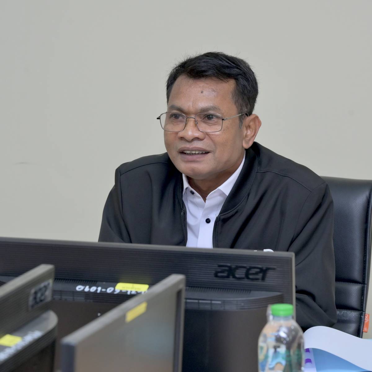 รอธ.มนัสฯ เป็นประธานการประชุมคณะกรรมการบริหารเงินรายได้จากการผลิตและจำหน่ายด้านปศุสัตว์ ประจำปีงบประมาณ พ.ศ. 2570