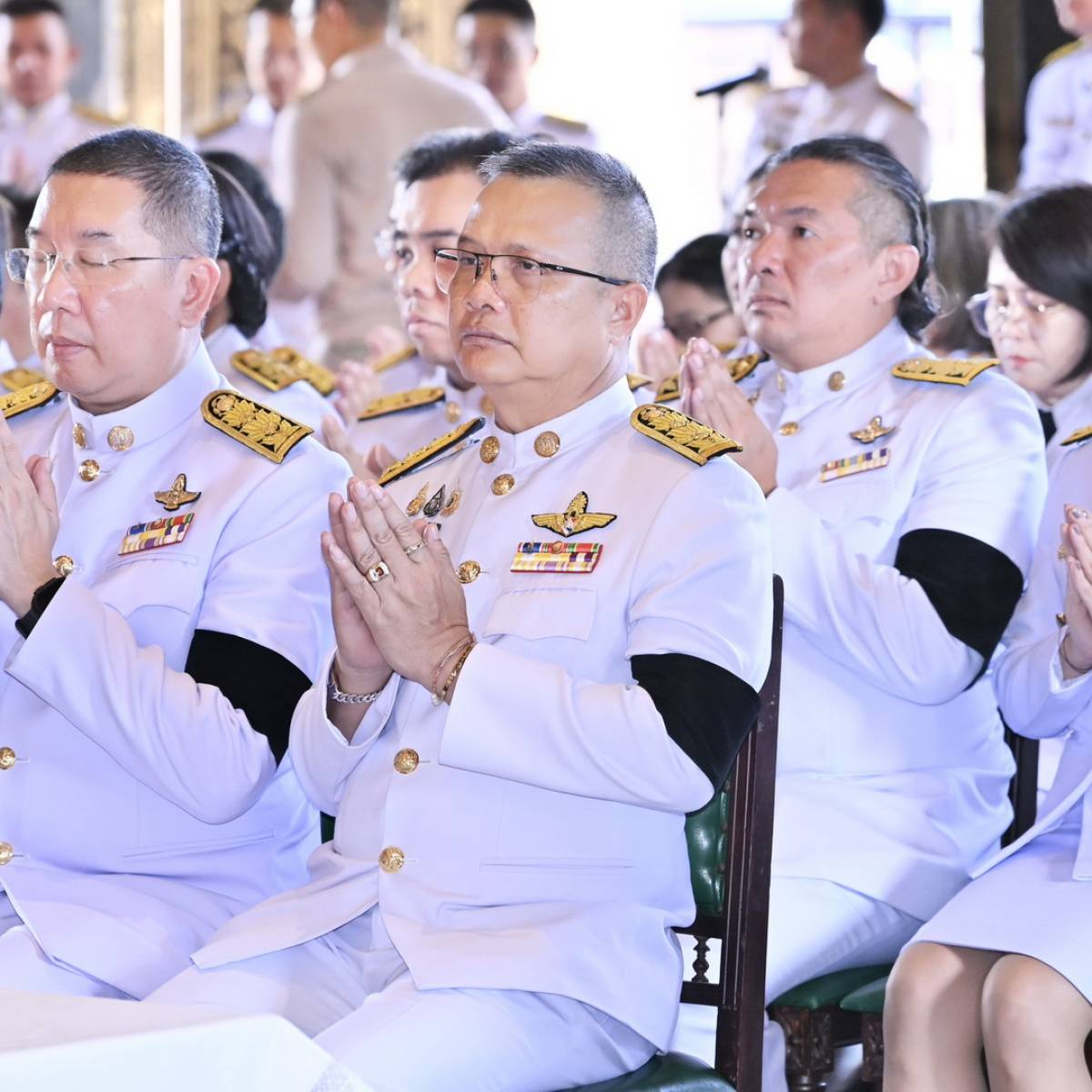 อธิบดีกรมปศุสัตว์ ร่วมพิธีสวดพระพุทธมนต์ถวายเป็นพระราชกุศลเนื่องในวันคล้ายวันสวรรคต สมเด็จพระนางเจ้าสิริกิติ์ พระบรมราชินีนาถ พระบรมราชชนนีพันปีหลวง 24 ตุลาคม 2569